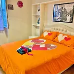 Sunny\'S House