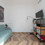 Ihost Cozy Studio - Agnesi 15