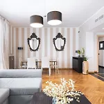 Easylife - Appartamento Con Balcone In Centralefs