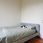 Location Cavour Room