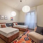Zuretti Modern Comfort Near Central Station