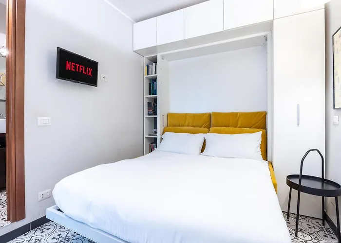 Two Steps From-Duomo Design One Room Flat