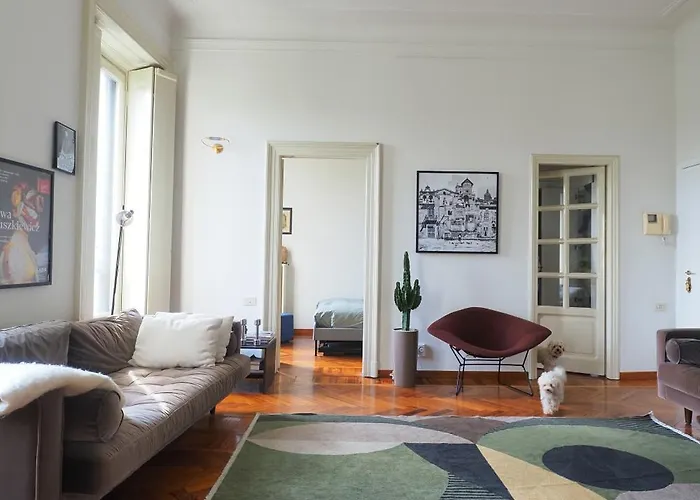 Location Cavour Room