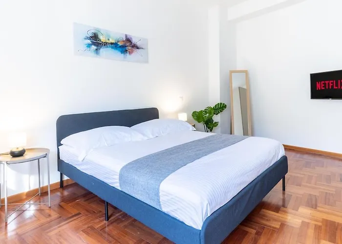 Duomo-Navigli - Two Bedrooms & Terrace With Wi-Fi