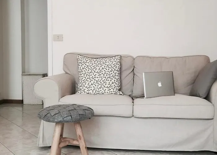 15 Min From Duomo, Located Citylife Spacious Flat