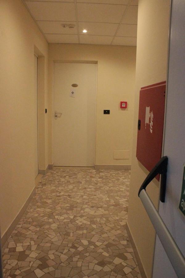 Rex 3* Milan