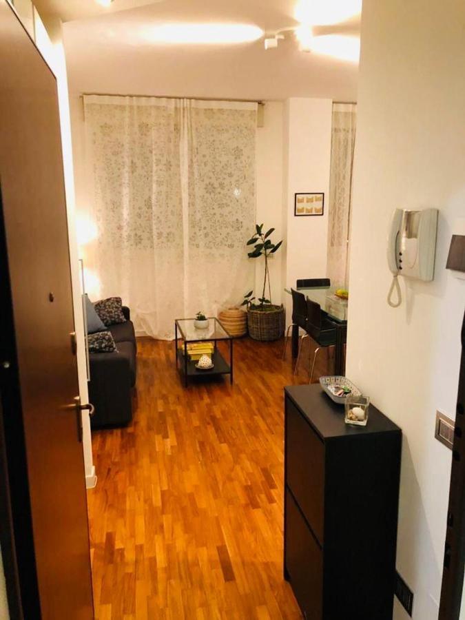 Portavenezia49 - Appartamento Milano Porta Venezia Con Jacuzzi Apartment Milan
