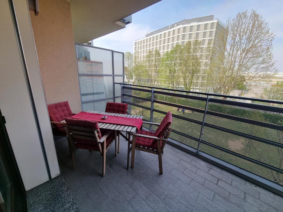 Ama Intero Bicocca Zona 9 * Milão