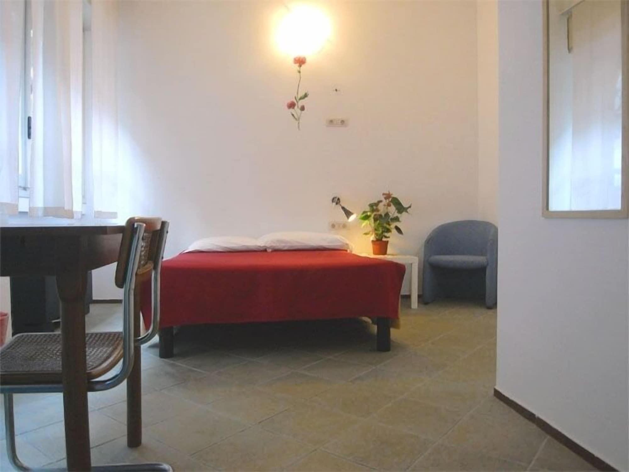 Colours Hostel
