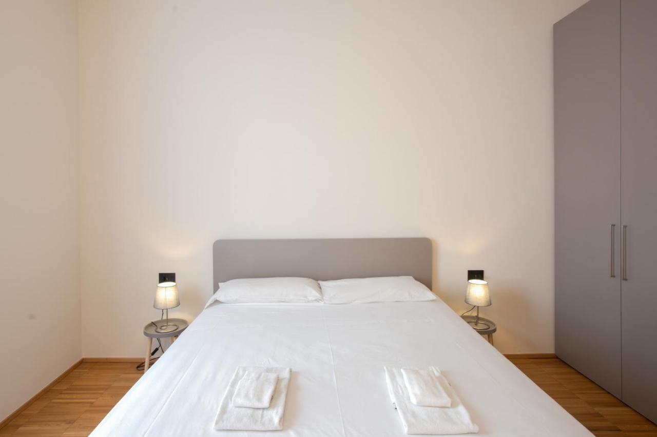 Easylife - Spazioso E Tranquillo Trilocale In Porta Romana Milano