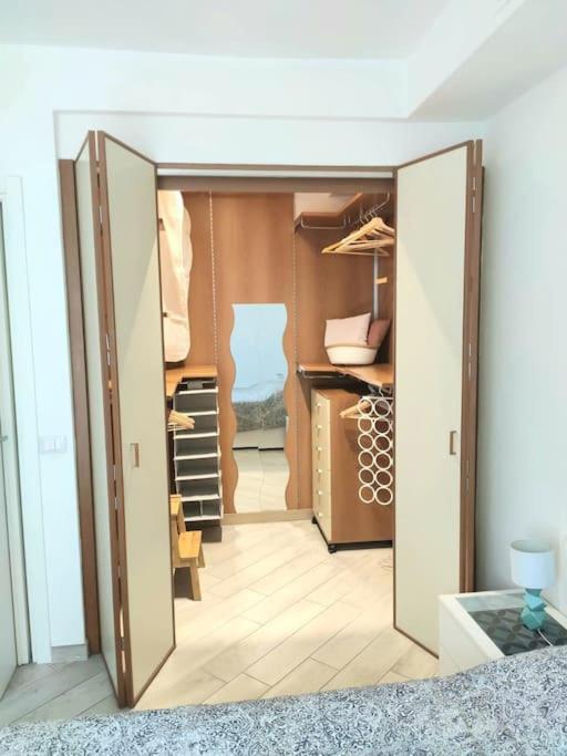 Ampio Bilocale In Zona Porta Vittoria / Corso Lodi Milan