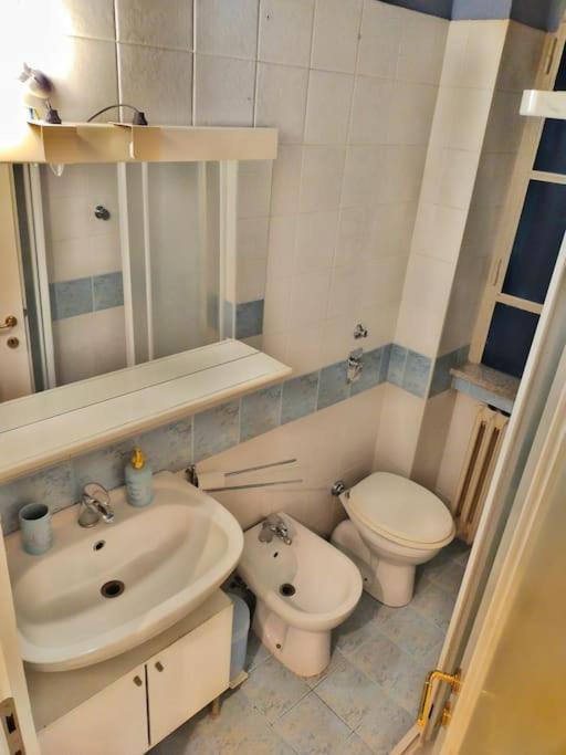 Apartamento Nye Apart Milan-Fiera City Life-De Montel Terme-San Siro-Ippodromo-Allianz Cloud-Cozy Flat With Big Terrace Barbecue *