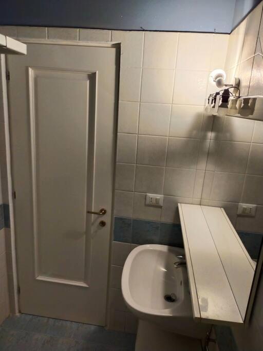 Nye Apart Milan-Fiera City Life-De Montel Terme-San Siro-Ippodromo-Allianz Cloud-Cozy Flat With Big Terrace Barbecue * Milão