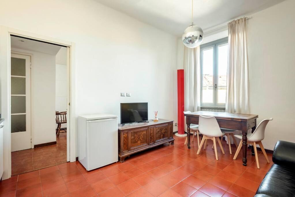 Luvi - Bertani * Milan