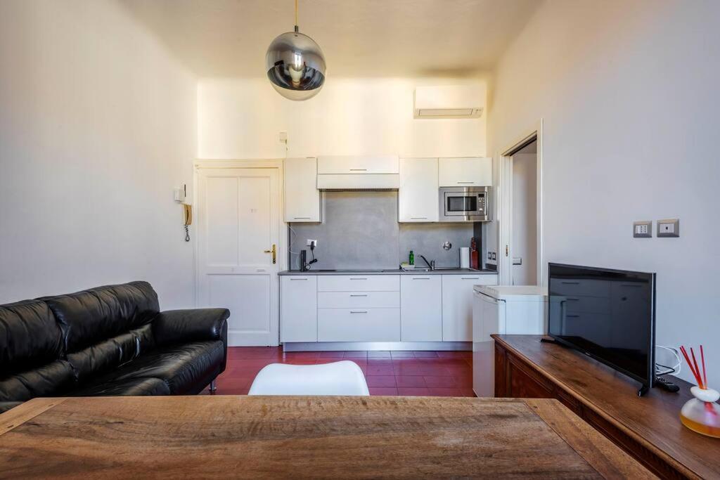 Apartment Luvi - Bertani Milan