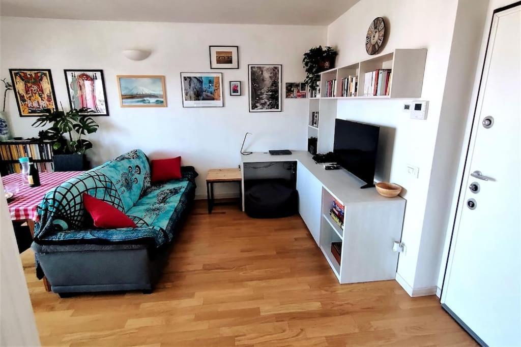San Siro Uptown Flat Apartment
