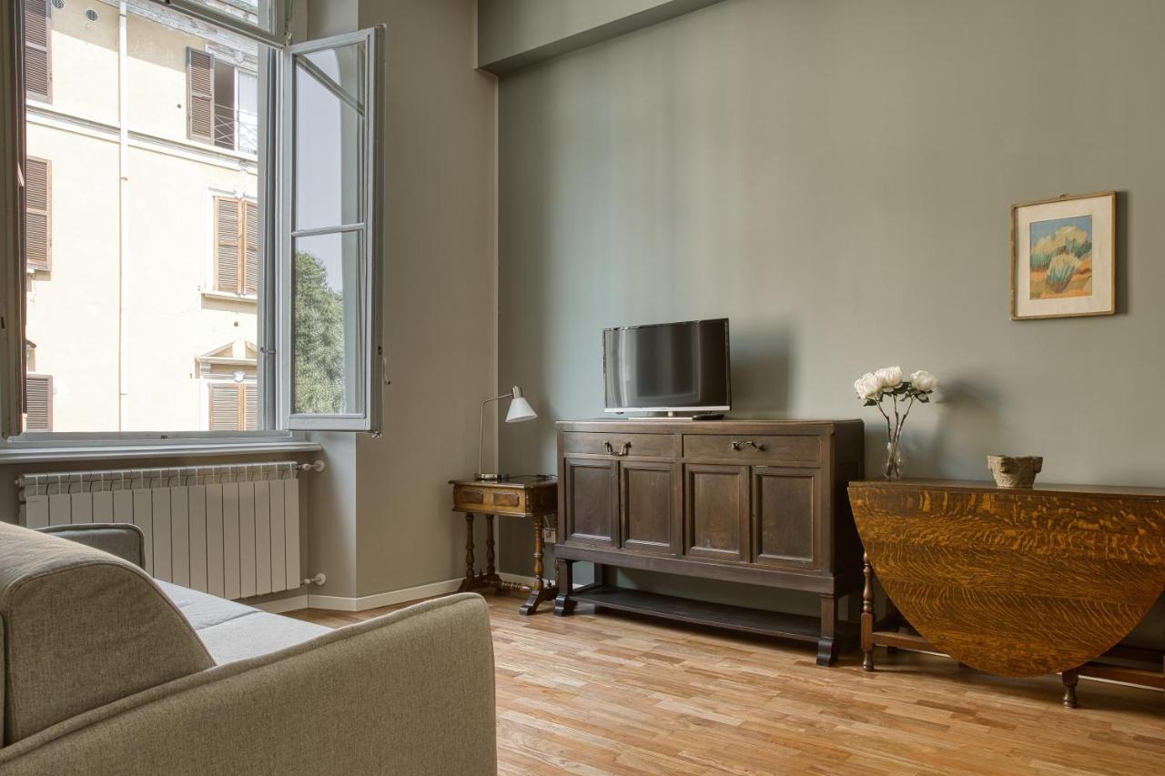 Apartment Joivy Cute Near Guastalla Gardens Milan