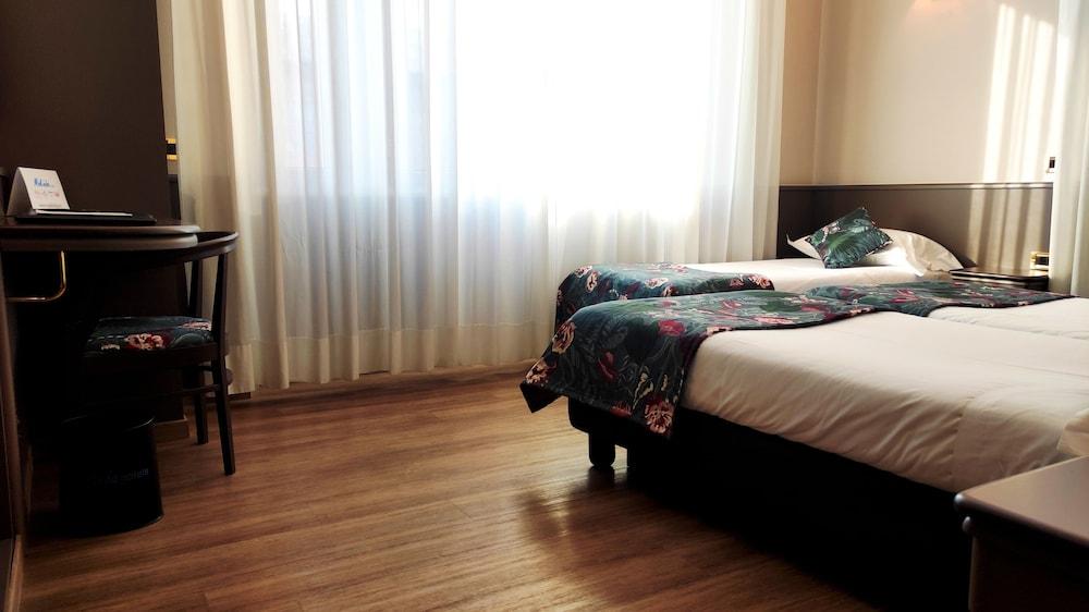 Mokinba Montebianco 4*