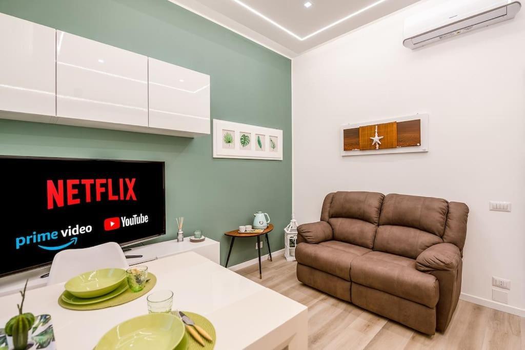 Linate Airport Elegant Suite,tram 1 Minute Away * Milan