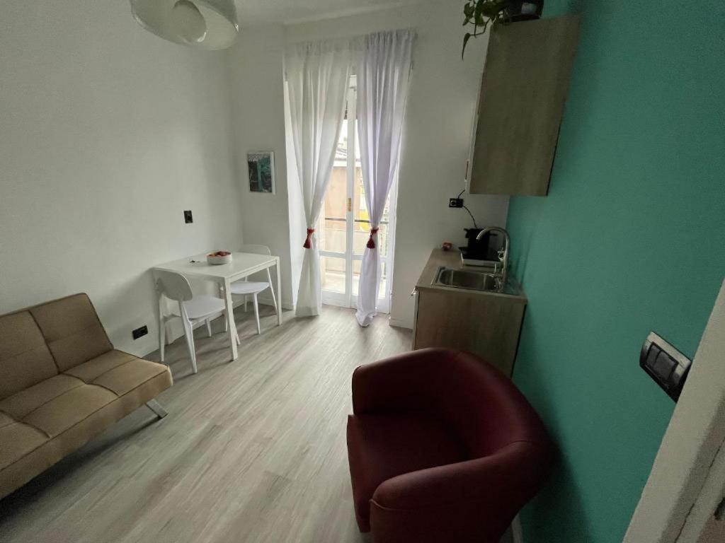 Olimpia Fidias Bilocale Isola Apartment Milan