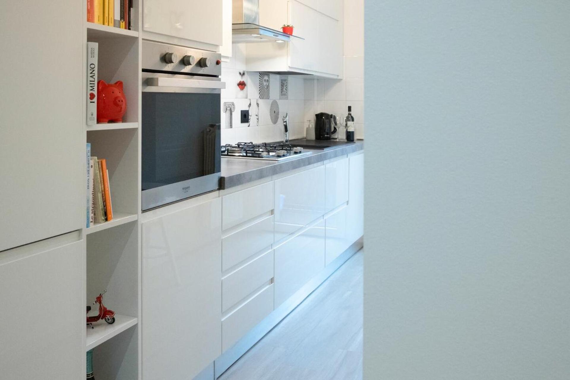 Apartment M4 Tolstoj - Vicino Navigli E Duomo Milan