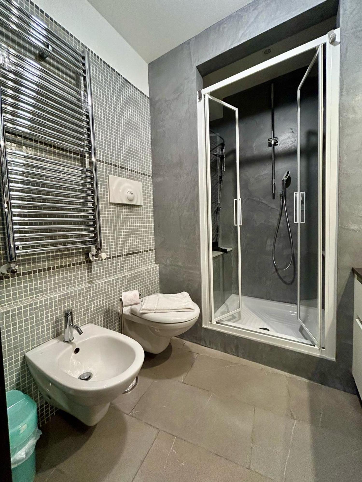 Kibilu - Iulm - Ospedale San Paolo - Navigli Apartment *