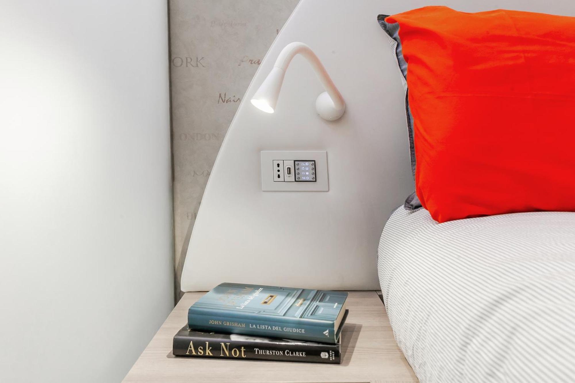Orange M3 Duomo 12 Min Apartment