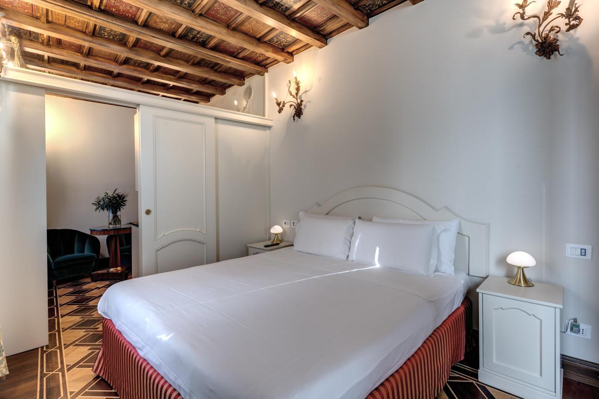 Santa Marta 4* Milan
