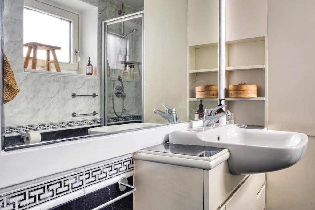 The Green Oriental; Gem In The Duomo City Center Apartamento Milão