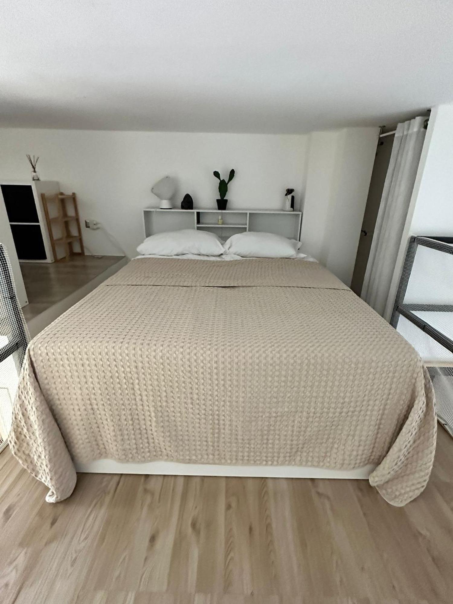 Loft Moderno Con Terrazzo * Milan