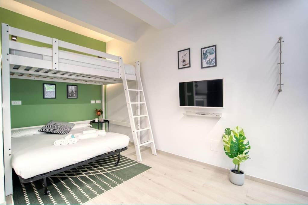 Suzzani 273 - Interno C1 Milan