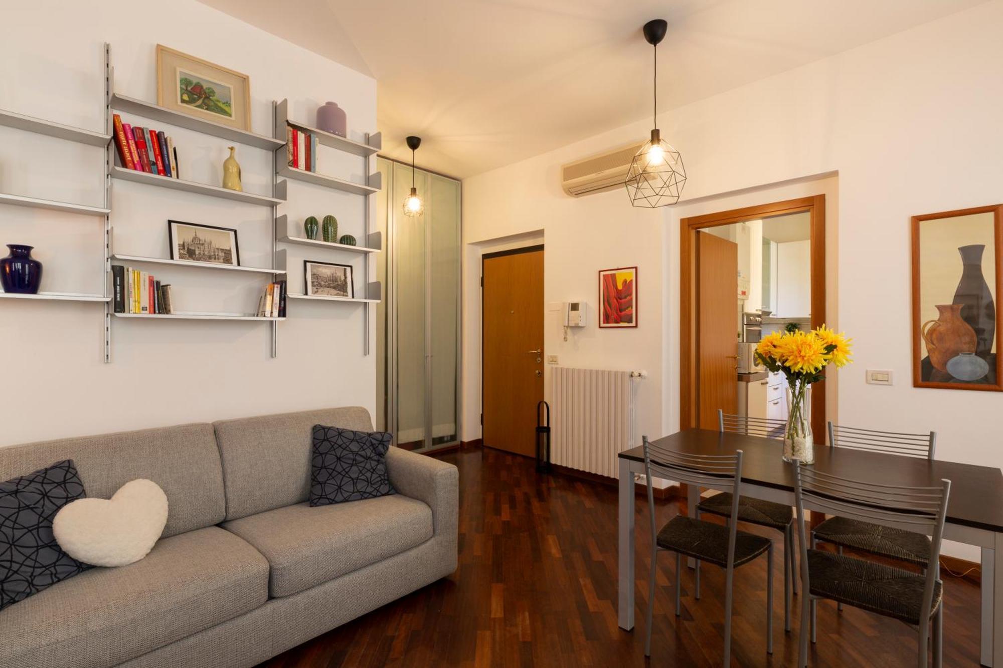 Urban Retreat - Isola District Apartment Milan