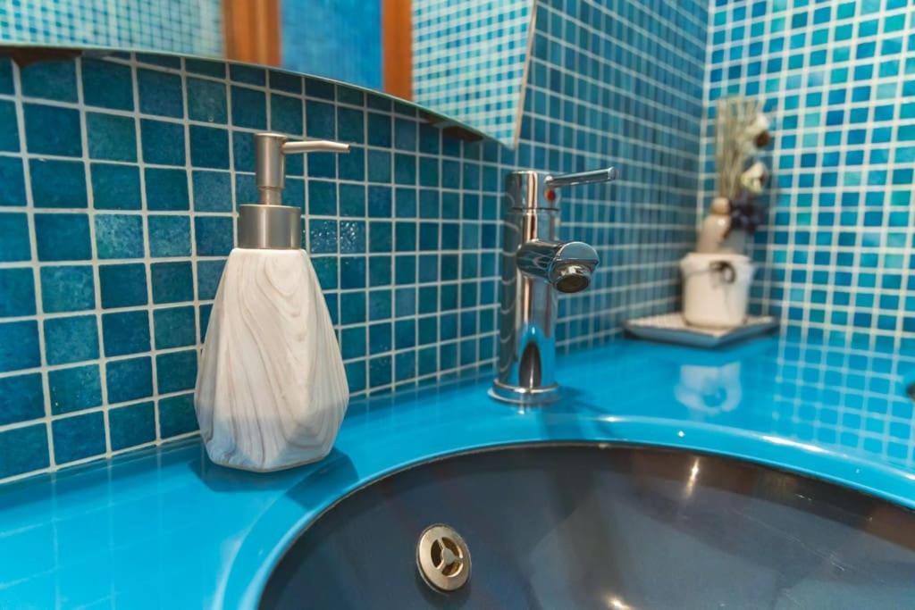 Ampia Oasi A Porta Venezia: Casa In Centro Milan
