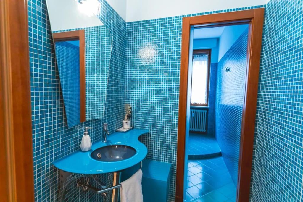 Ampia Oasi A Porta Venezia: Casa In Centro Apartment Milan
