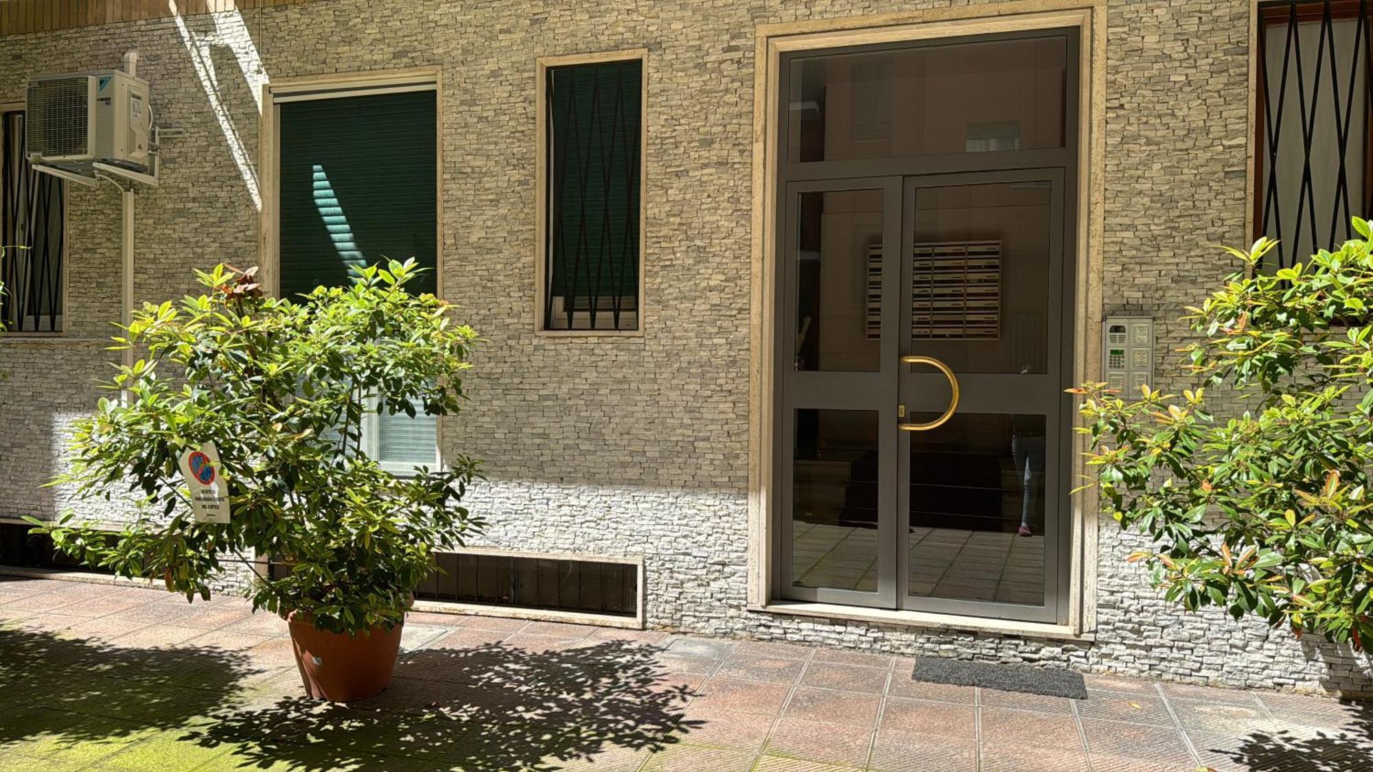 Apartment Casa Di Meg A Vicino Ai Navigli Milan