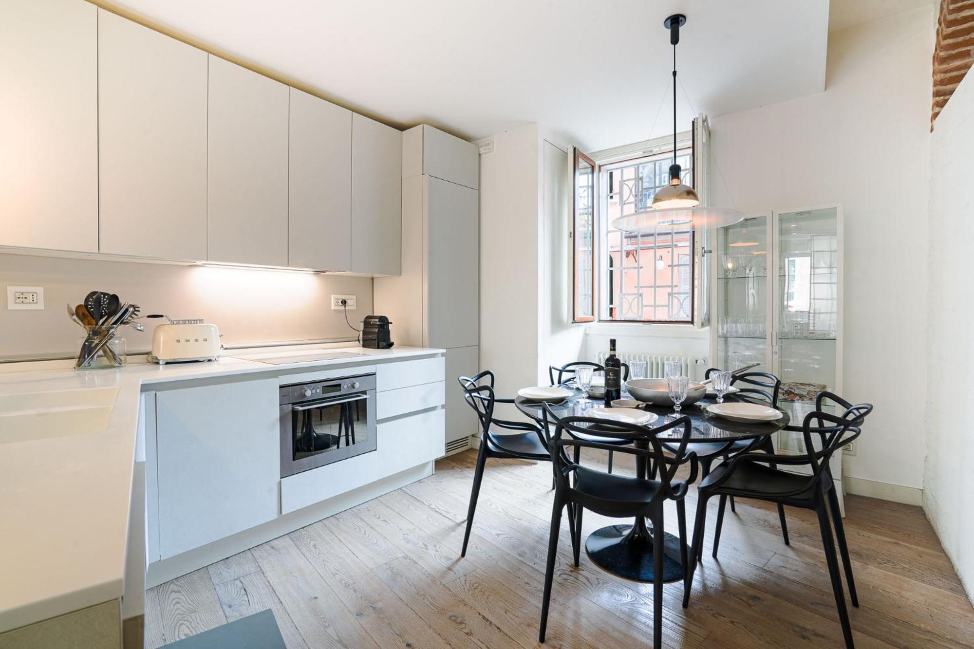 Apartment Porta Garibaldi Luxe
