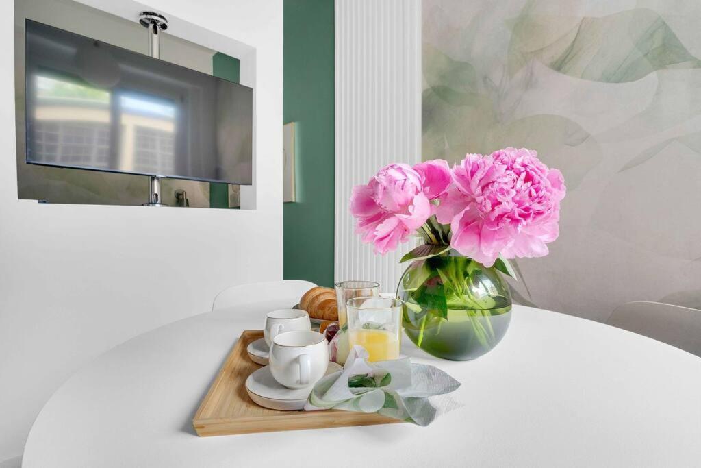 House In Design Duomo-tortona-navigli-m4 Apartment