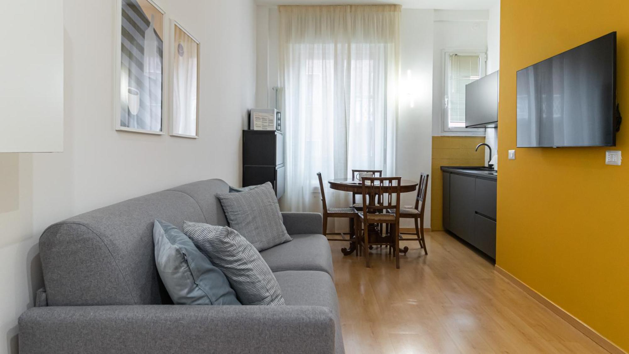 Italianway - Papiniano 18 B * Milano