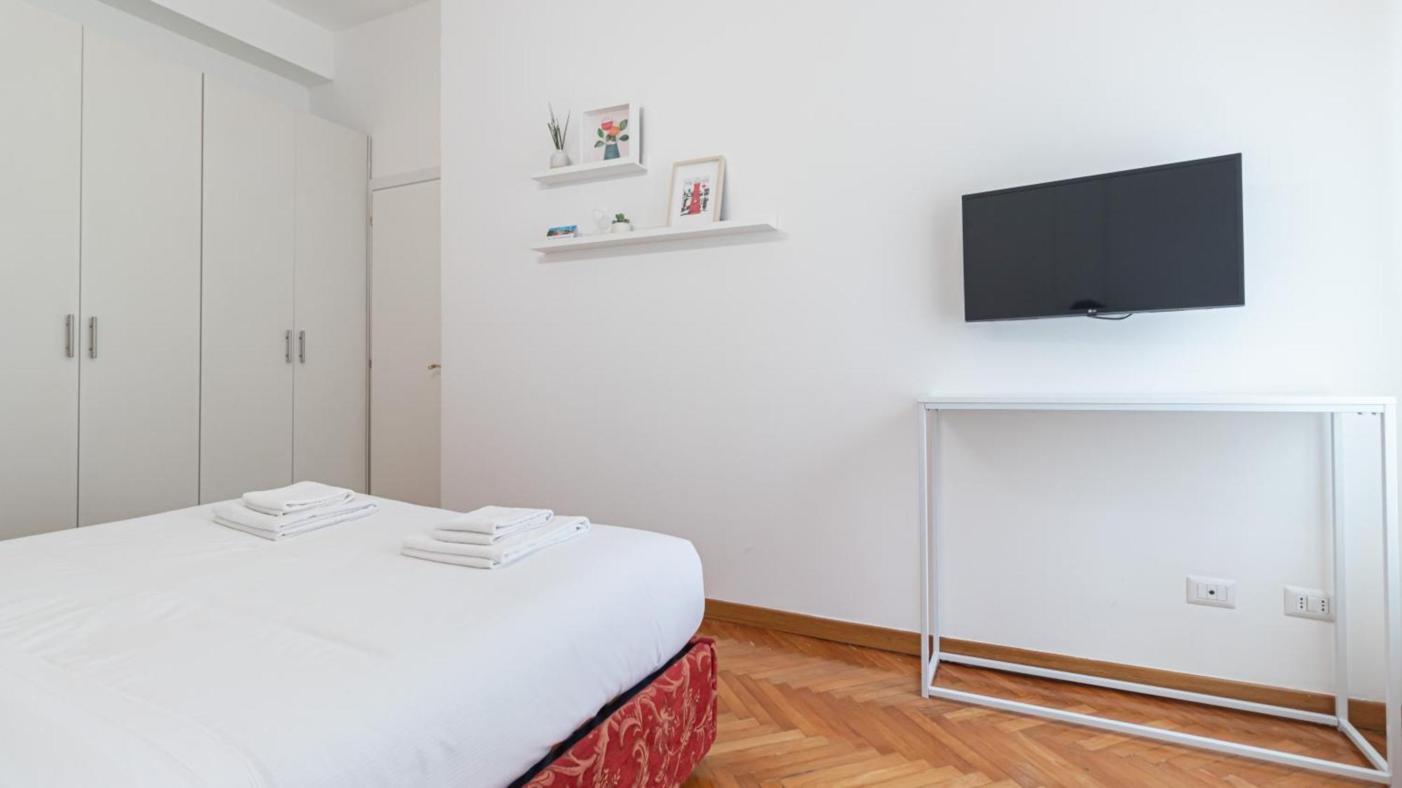 Italianway - Papiniano 18 B Milano