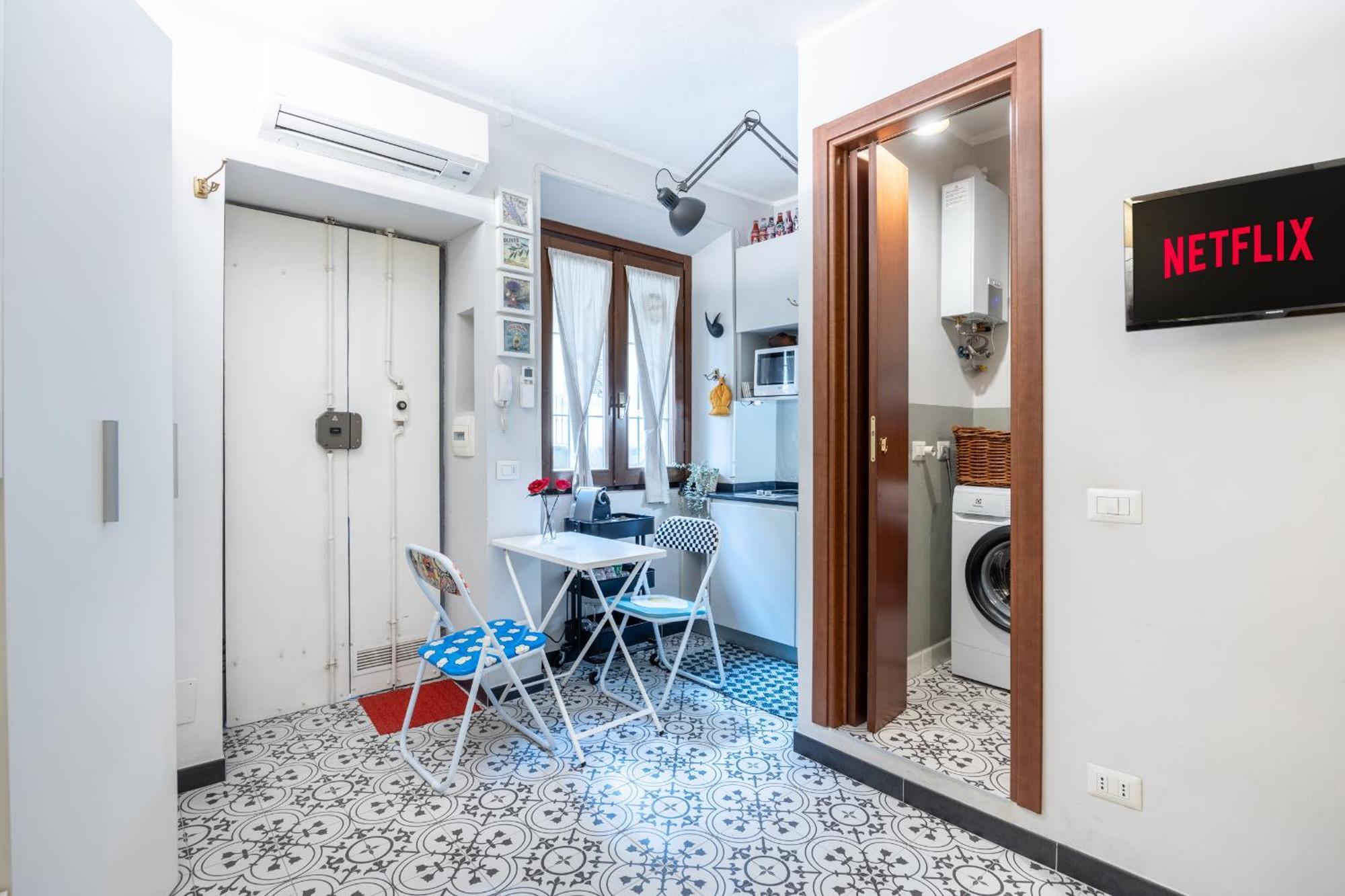 Apartment Two Steps From-duomo Design One Flat