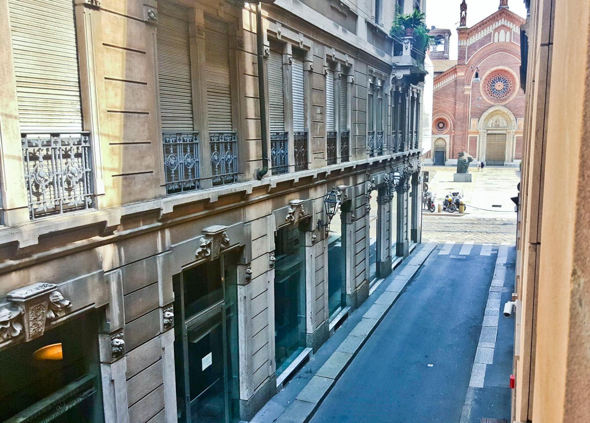 Apartment Foro Buonaparte - Red Castello Sforzesco Milan