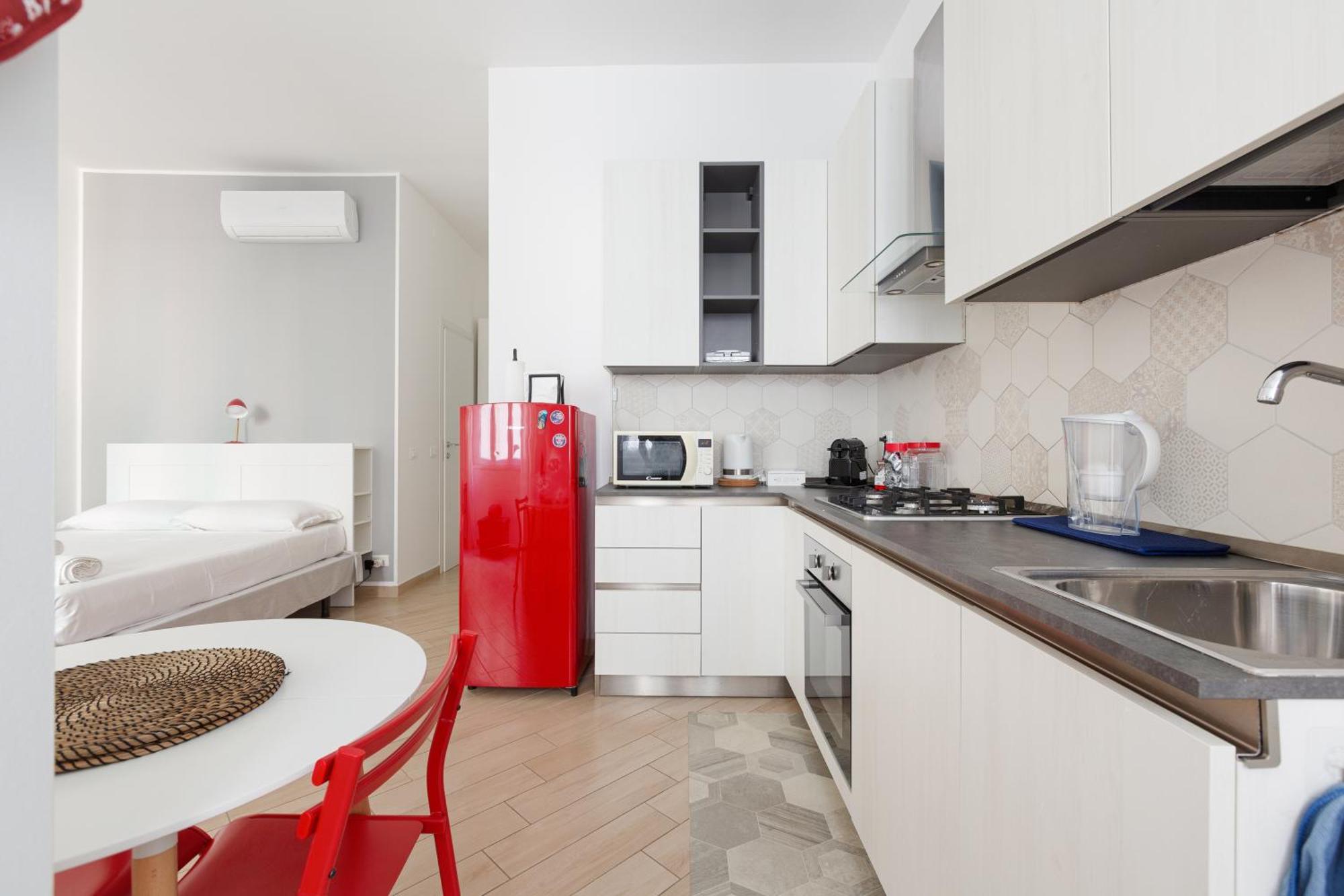 Savona Area Bright X3 * Milano