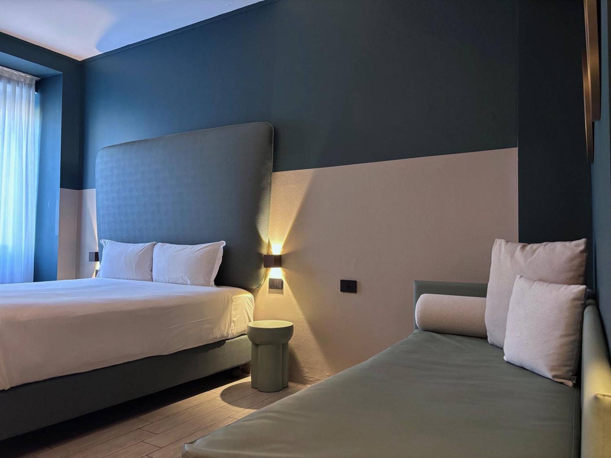 Esco 2* Milano
