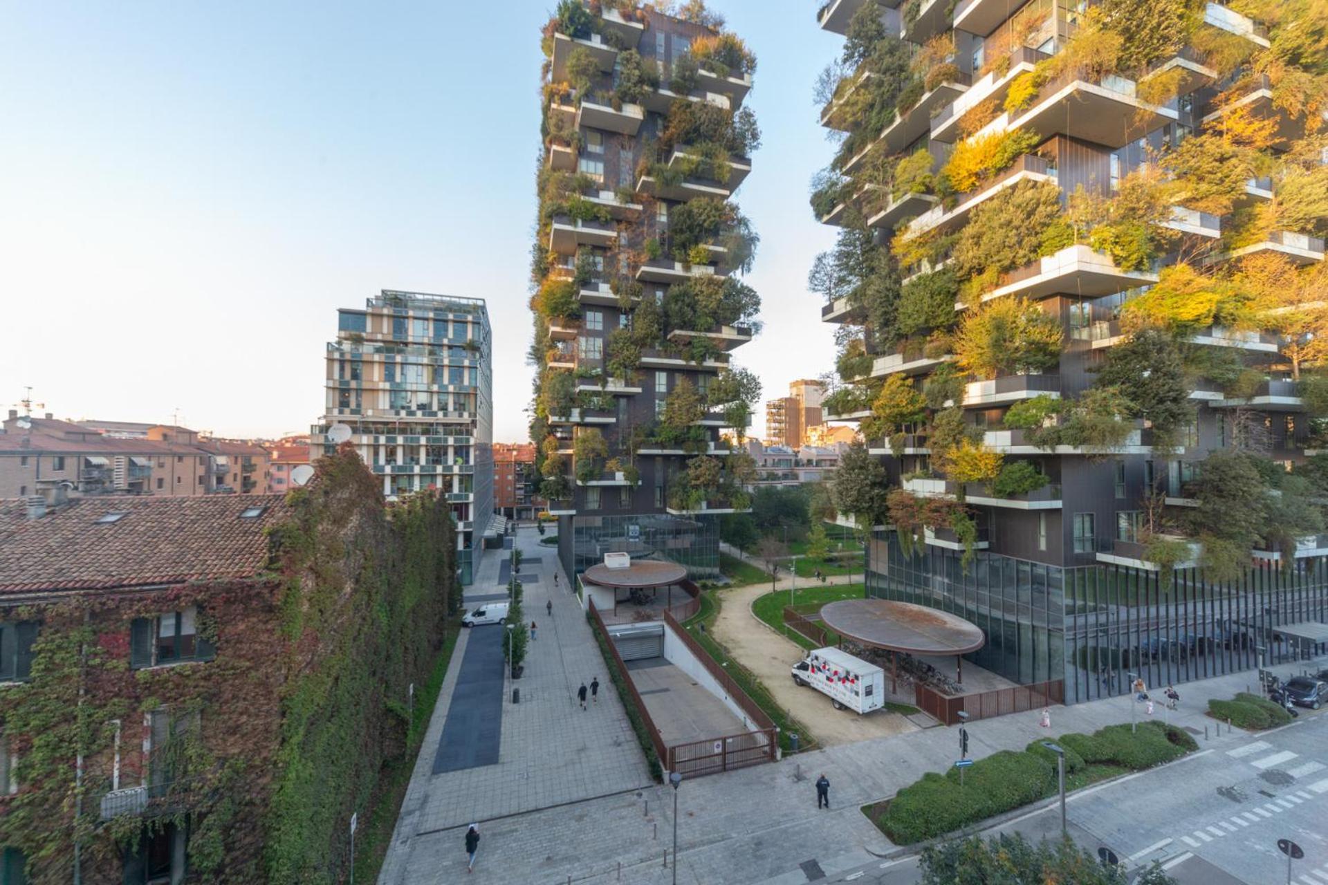 Modern Oasis Opposite Bosco Verticale Milano