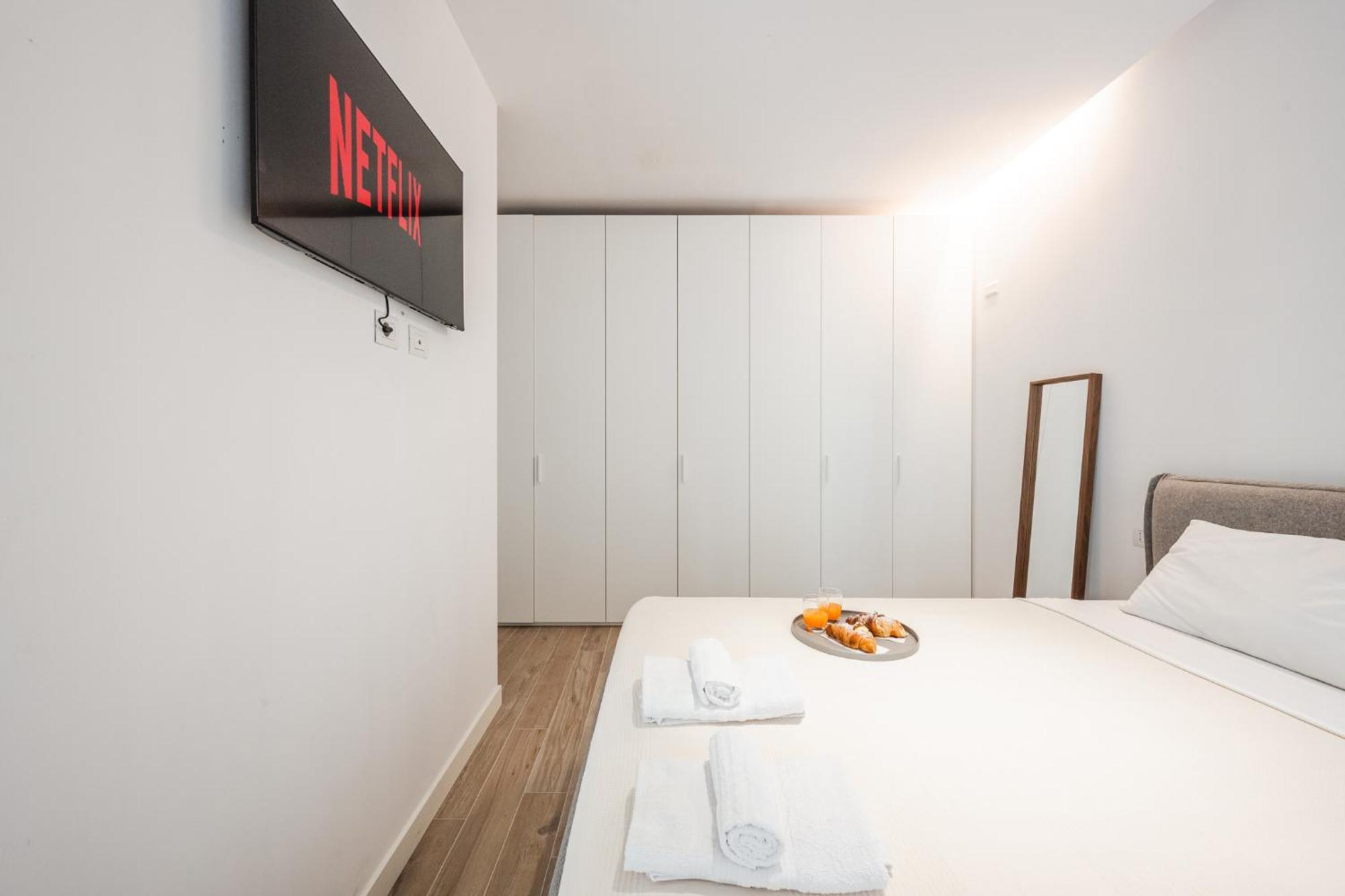 Moderno Con Terrazza & Palestra * Milan