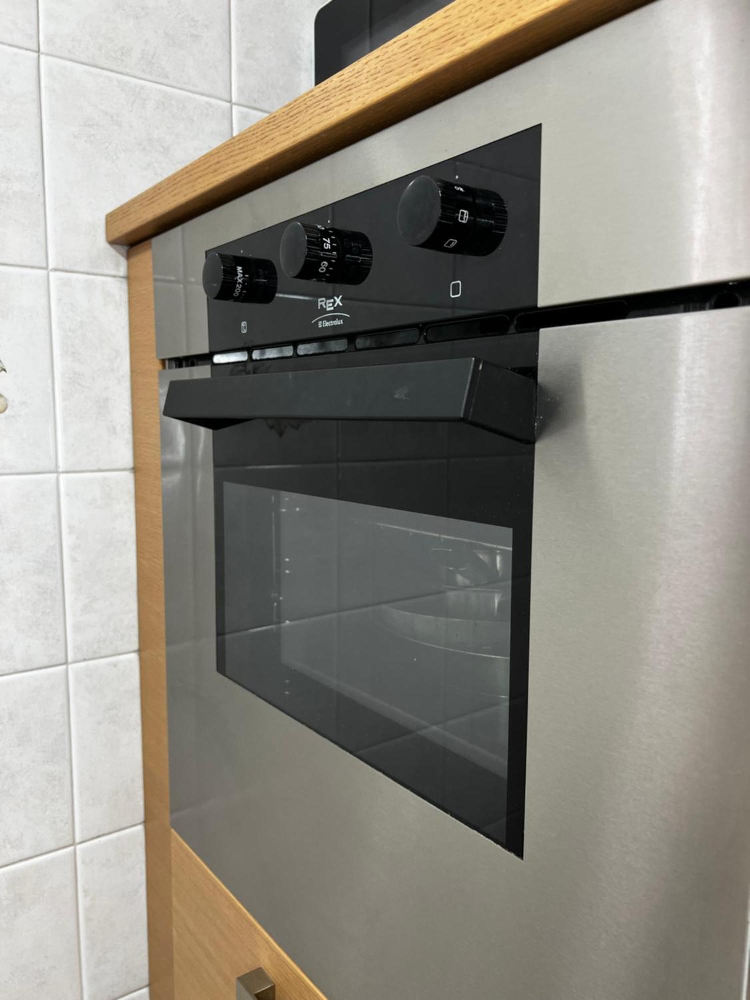 Prada Wifi-netflix-air Conditioning Apartment *