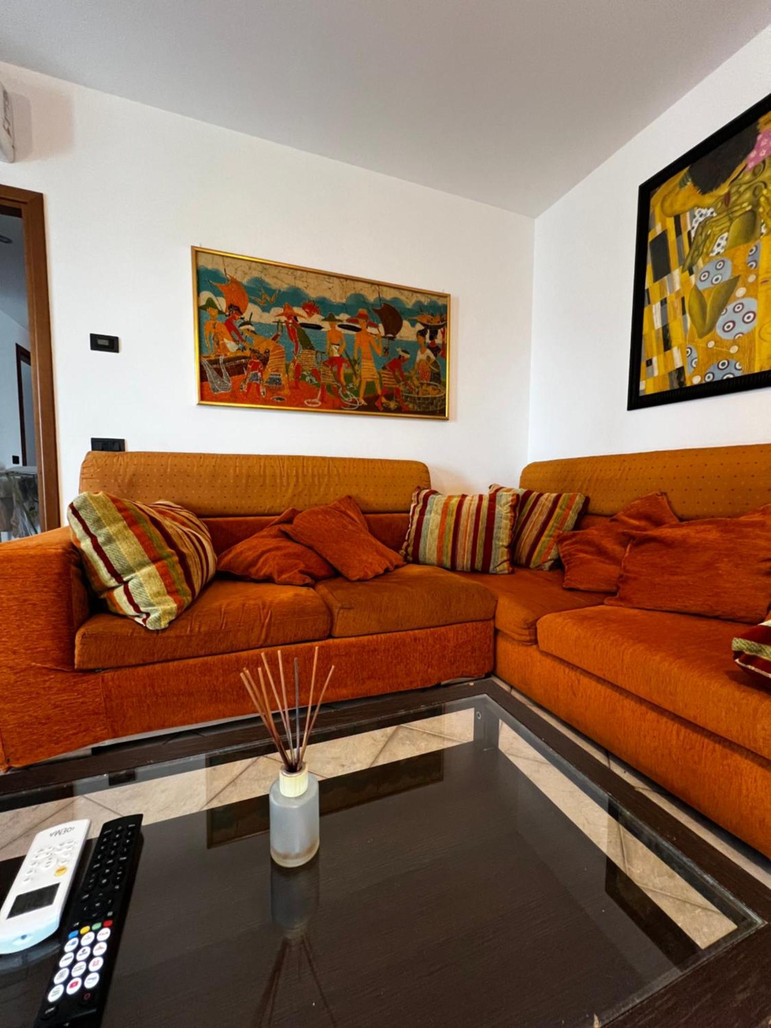Prada Wifi-netflix-air Conditioning Apartment Milan