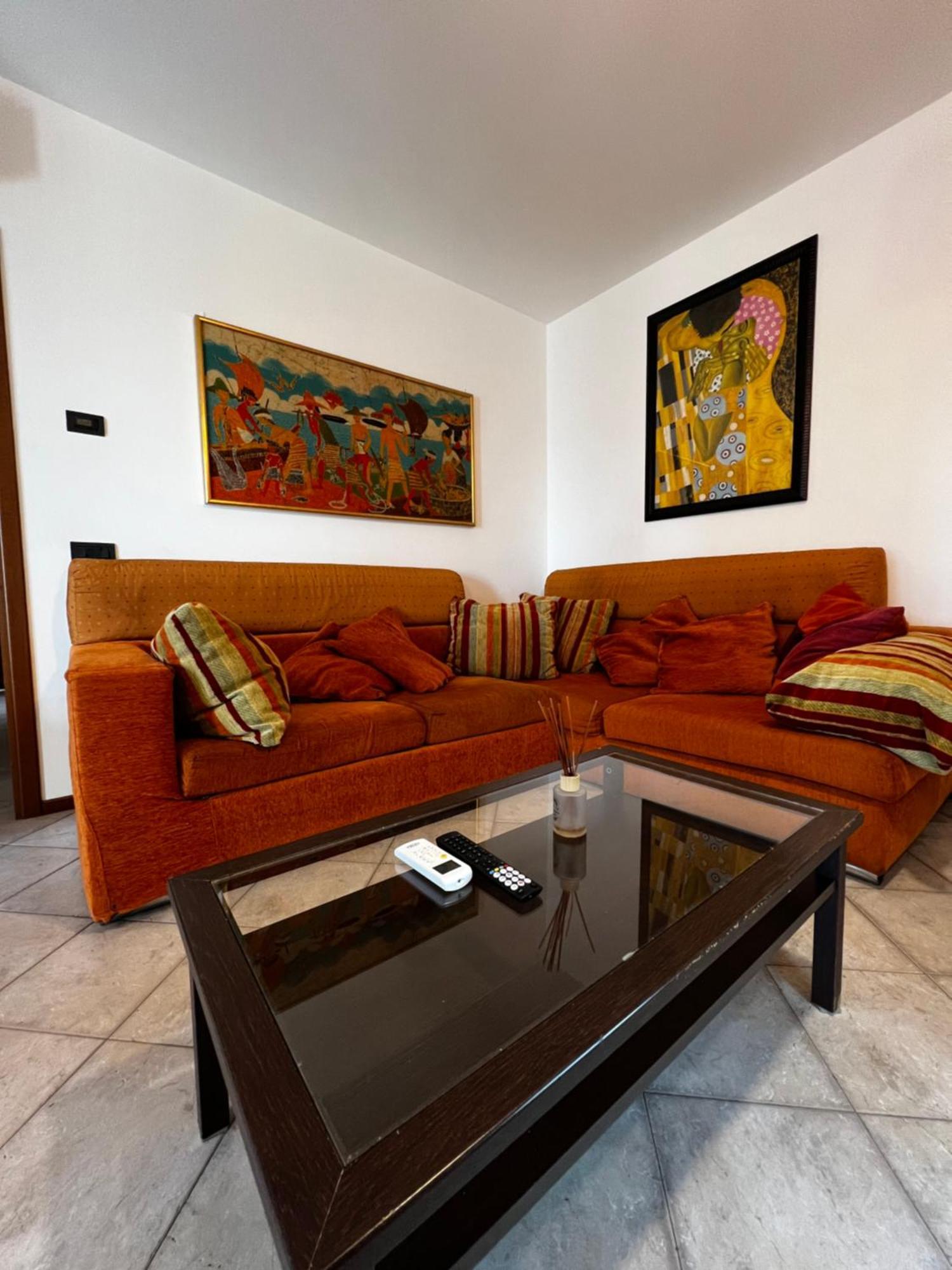 Prada Wifi-netflix-air Conditioning * Milan