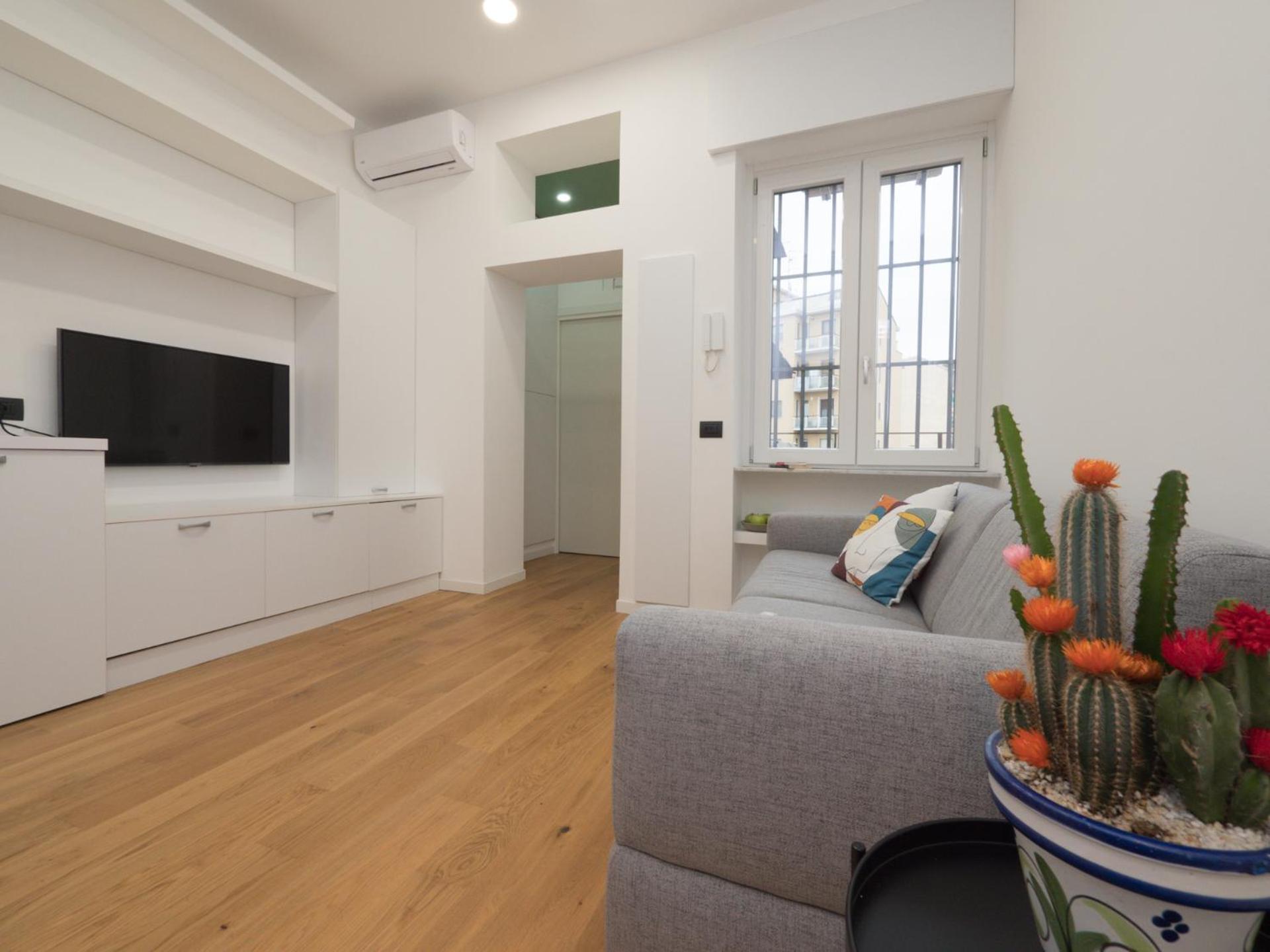 Isola-garibaldi Newly Renovated 1 Bedroom By Rentopolis Apartment Milan