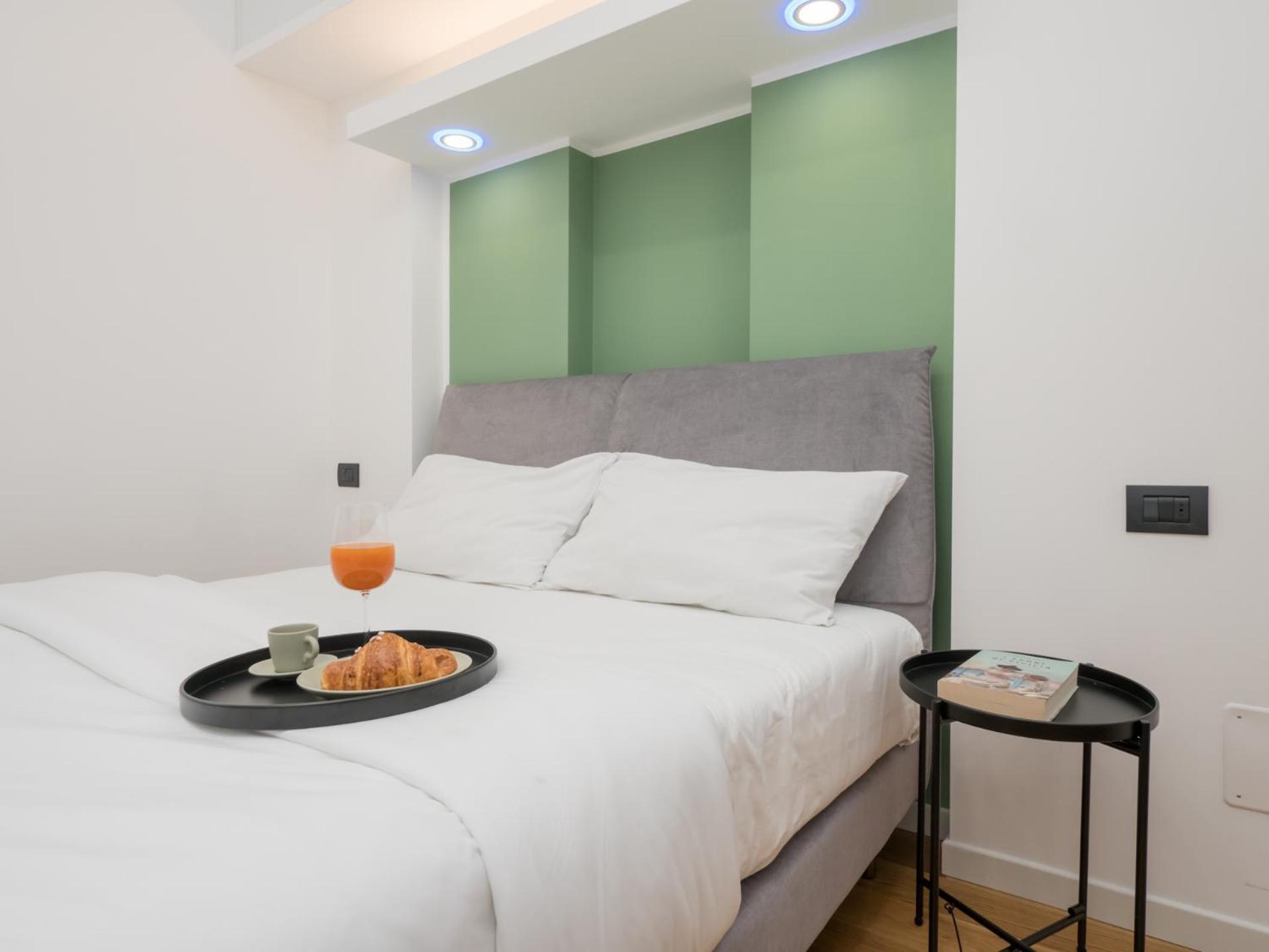 Isola-garibaldi Newly Renovated 1 Bedroom By Rentopolis Apartment *